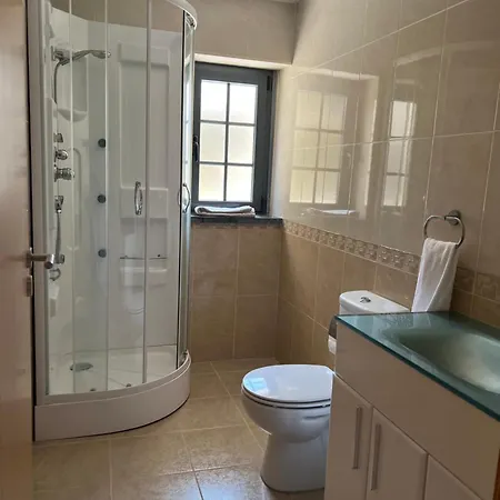 Dos Redondos Ferienhaus Fernão Ferro