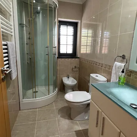 בית נופש Dos Redondos פרנאו פרו